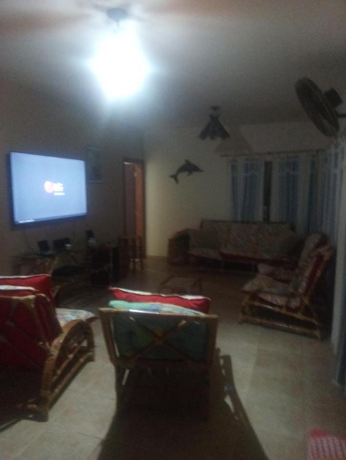 Maravilhosa Vila A 150 M Da Praia Do Guarau, Para 30 Pessoas! Peruibe Exterior photo